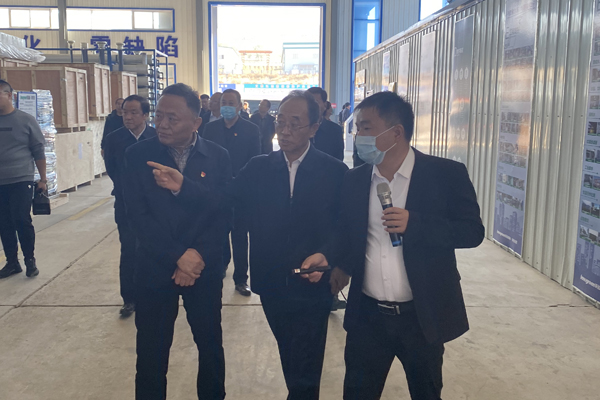 一诺环境总经理(lǐ)腾胜平汇报公司生产情况 一诺环境总经理(lǐ)腾胜平汇报公司生产情况